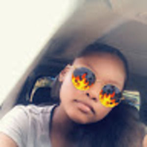 Meet your Posher, Kay